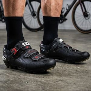 SIDI Dominator 5 Pro Cycling Shoes Black MTB SPD Carbon Sole EU 45